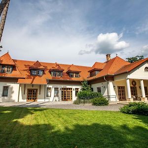 Botanica Hotel Danszentmiklos Exterior photo