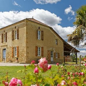 Le Guitou Villa Monlezun Exterior photo