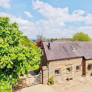 Harewood Cottage Peak District Leek Exterior photo