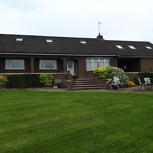 Antrim Heights Bnb Panzió Exterior photo