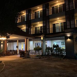 Jb Mansion Hotel Csiangraj Exterior photo