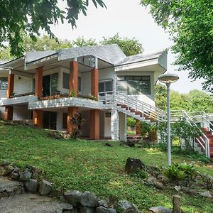 The Coastal Homes -Family House With Private Beach Quite & Peaceful Rayong Exterior photo
