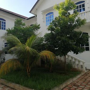 Salhiya Lodge Zanzibár Exterior photo