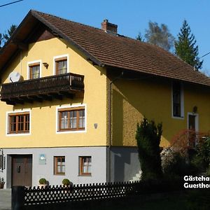 Gaestehaus Am Weinberg - Schlager Apartman Prinzersdorf Exterior photo