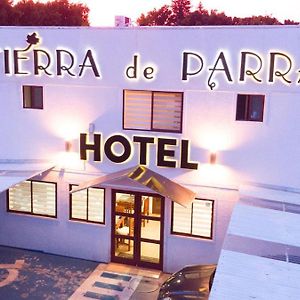 Hotel Tierra De Parras Chillán Exterior photo