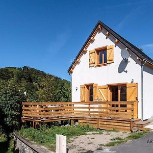 Chalet Hugo Apartman Besse-et-Saint-Anastaise Exterior photo