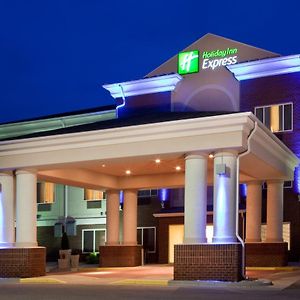 Holiday Inn Express & Suites Vermillion, An Ihg Hotel Exterior photo