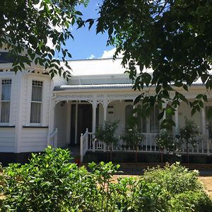 Chelsea House Bed & Breakfast Panzió Whangarei Exterior photo